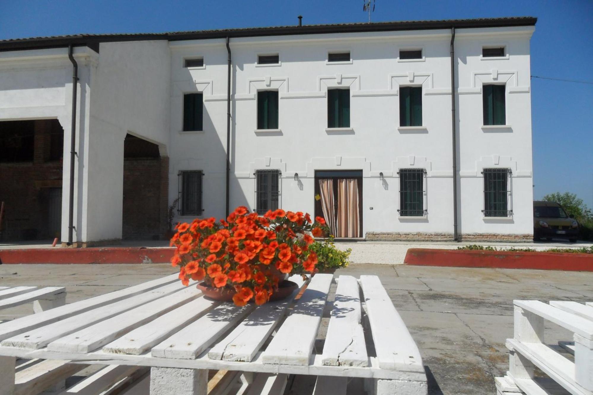 Pegognaga B&B Casa Pascolone מראה חיצוני תמונה