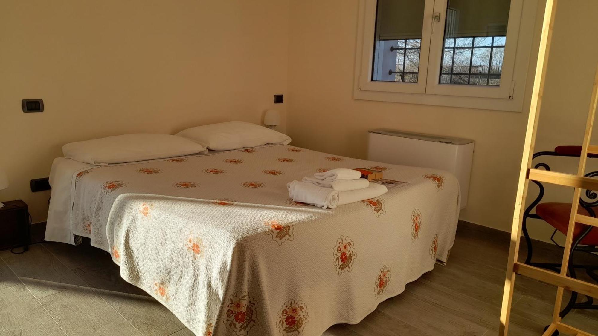 Pegognaga B&B Casa Pascolone מראה חיצוני תמונה